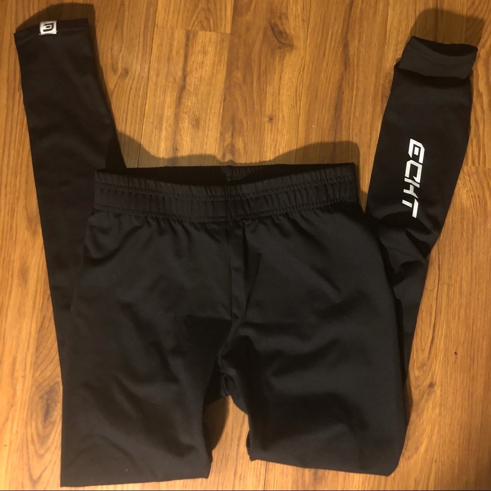 black echt leggings